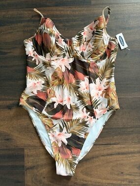 Old Navy Floral Tropical One-Piece Swimsuit nwt